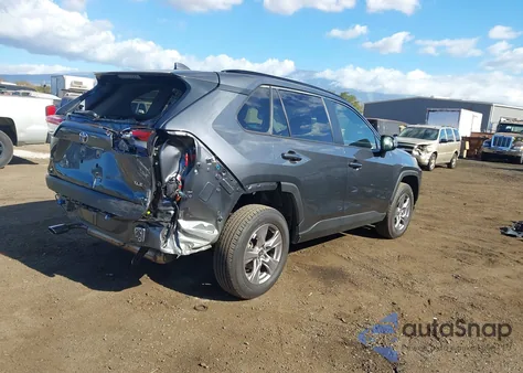 2024 Toyota Rav4 Xle z USA, uszkodzony, nr VIN JTMW1RFV2RD124484